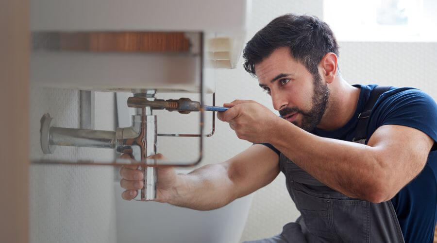 Professional water heater installation services in Kinnear, WY